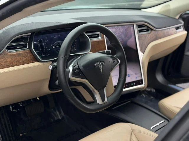 2016 Tesla Model S - Image 17 of 21