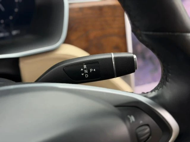 2016 Tesla Model S - Image 19 of 21