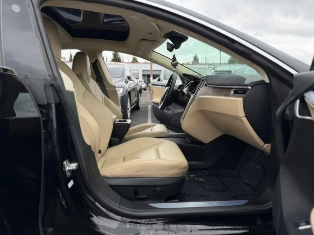 2016 Tesla Model S - Image 13 of 21