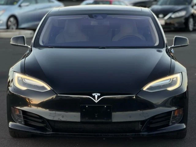 2016 Tesla Model S - Image 5 of 12