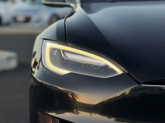 2016 Tesla Model S - Image 6 of 12
