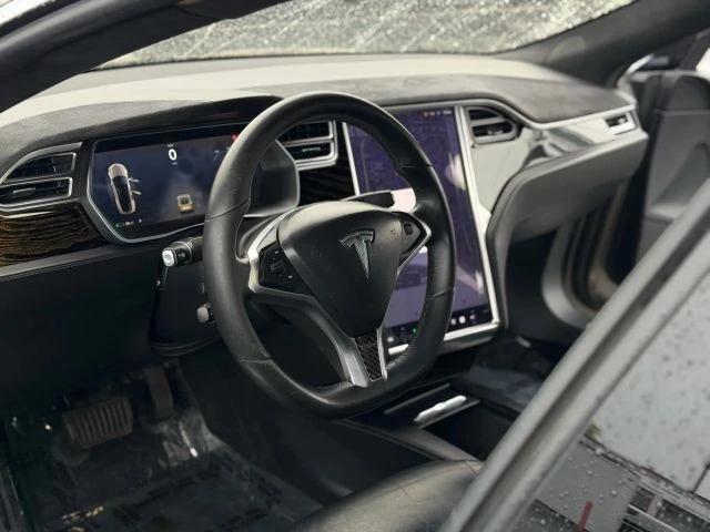 2016 Tesla Model S - Image 16 of 21