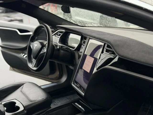 2016 Tesla Model S - Image 14 of 21