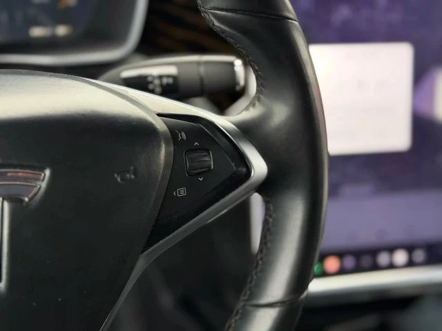 2016 Tesla Model S - Image 19 of 21