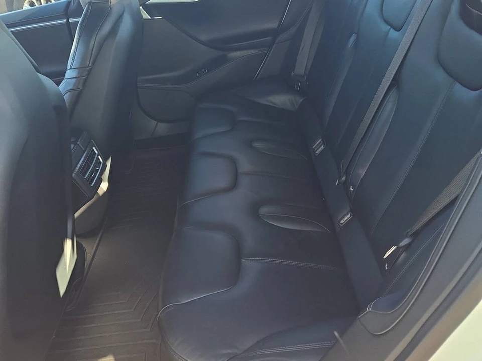 2016 Tesla Model S - Image 10 of 12