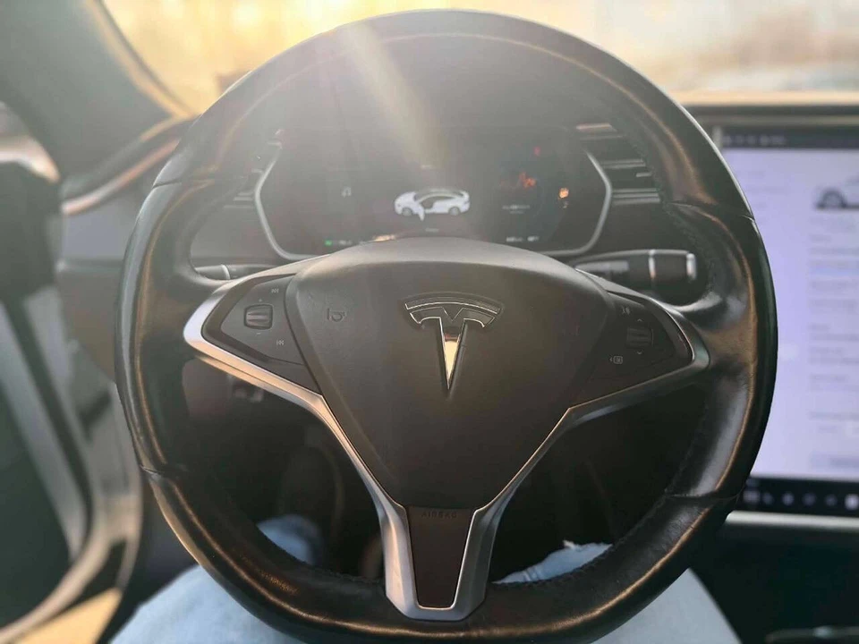 2016 Tesla Model S - Image 12 of 12