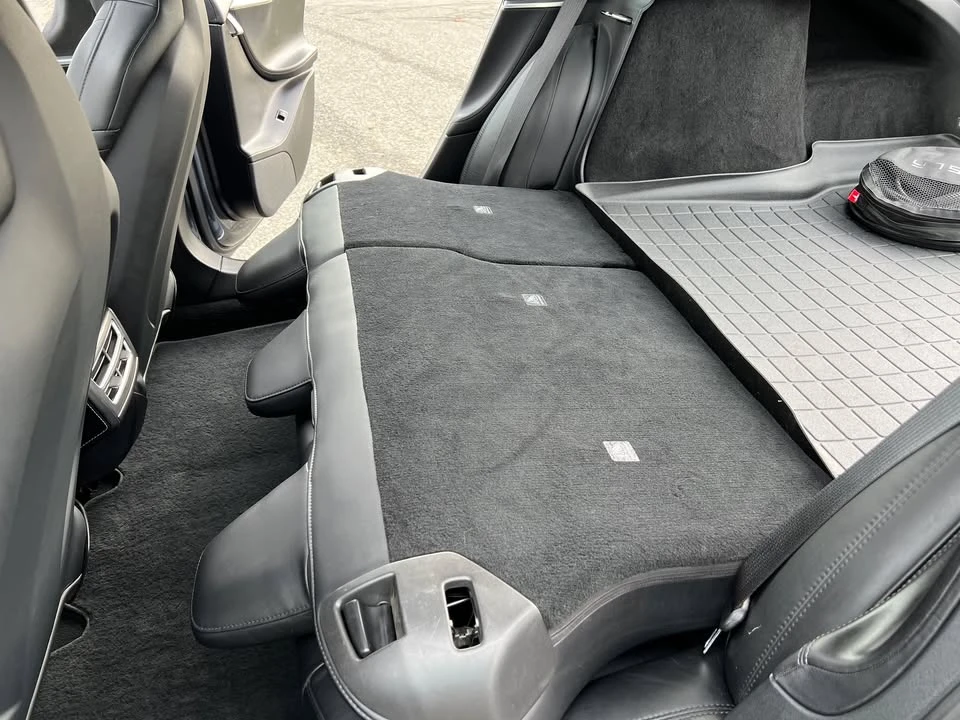 2016 Tesla Model S - Image 13 of 14