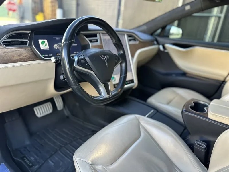 2016 Tesla Model S - Image 10 of 12