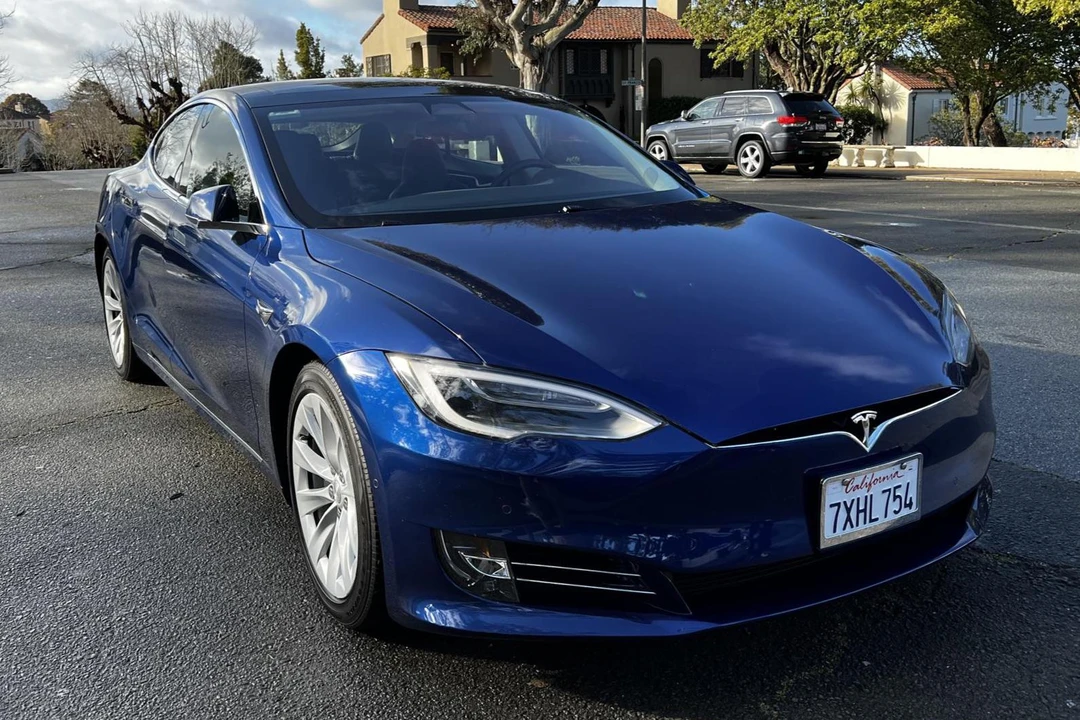 2016 Tesla Model S - Image 3 of 31