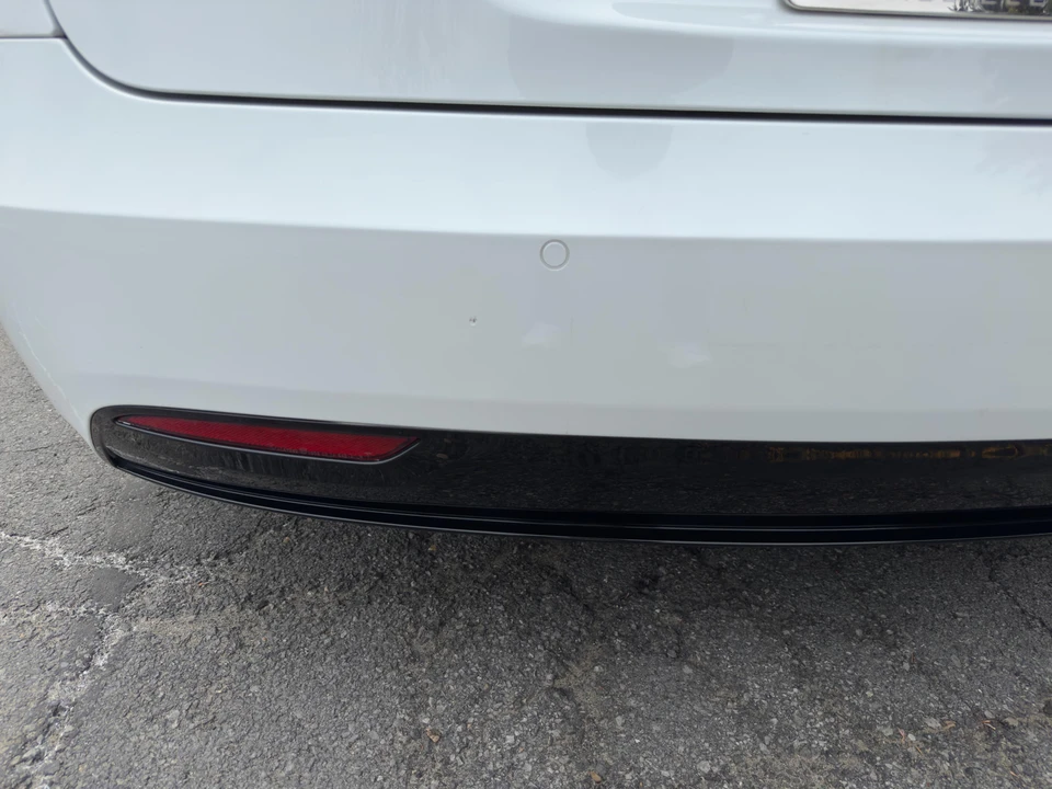 2016 Tesla Model S - Image 17 of 31