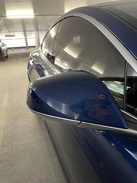 2016 Tesla Model S - Image 24 of 31