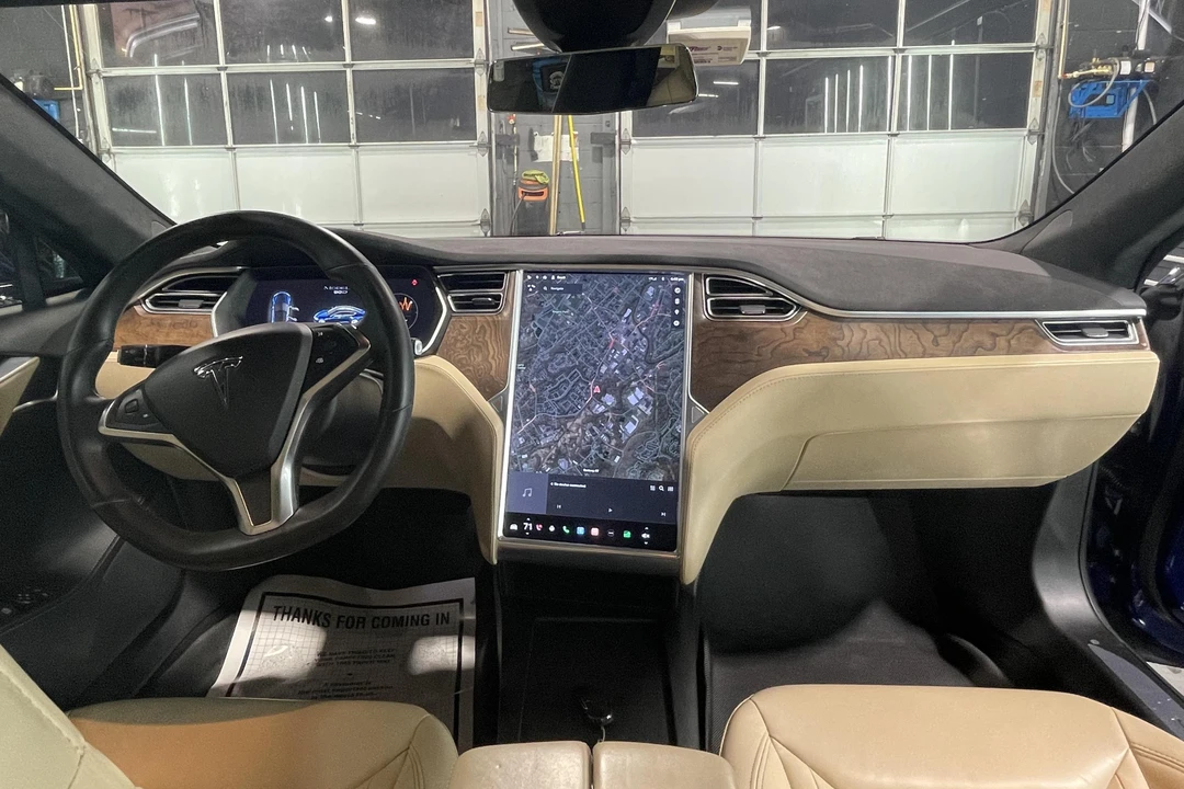 2016 Tesla Model S - Image 31 of 31