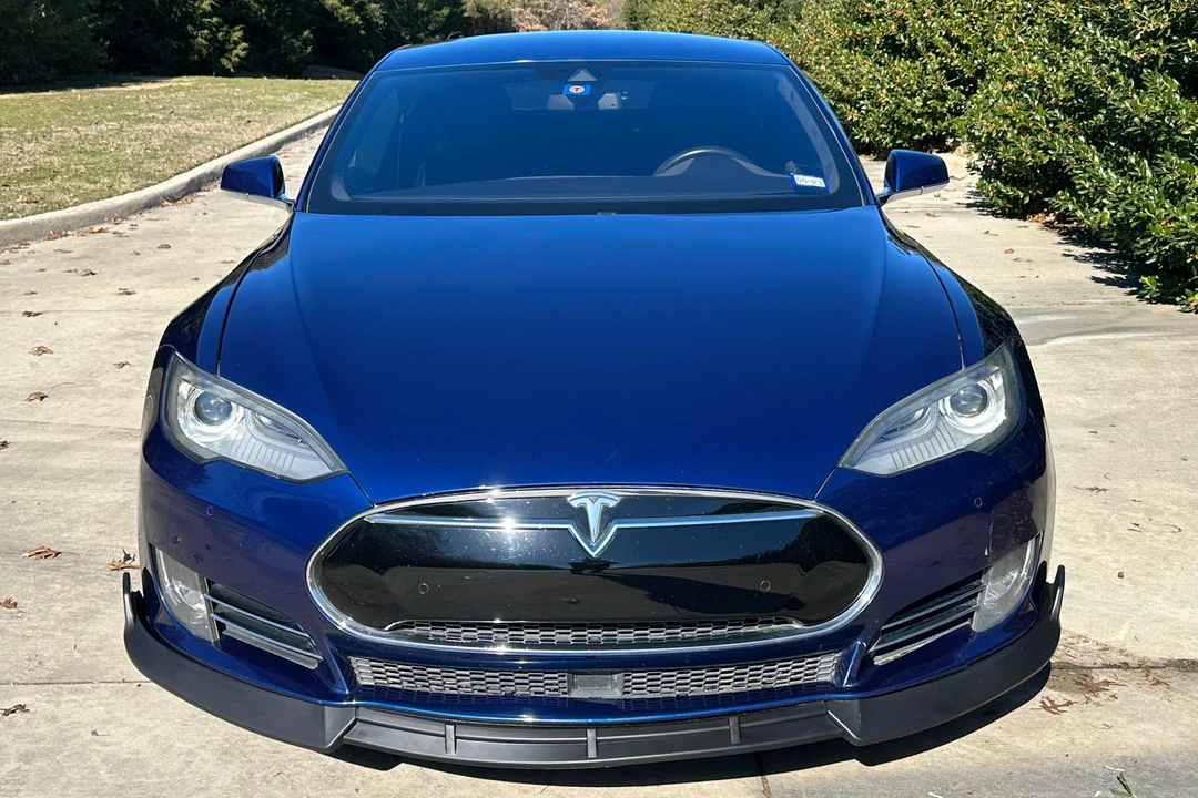 2016 Tesla Model S - Image 2 of 31