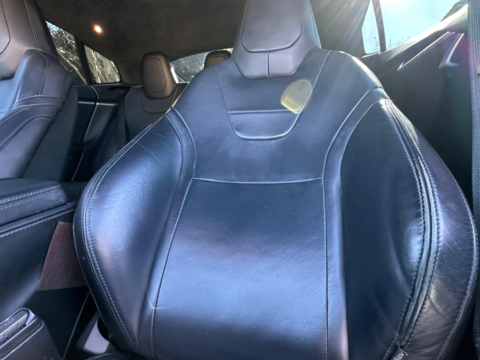 2016 Tesla Model S - Image 31 of 31