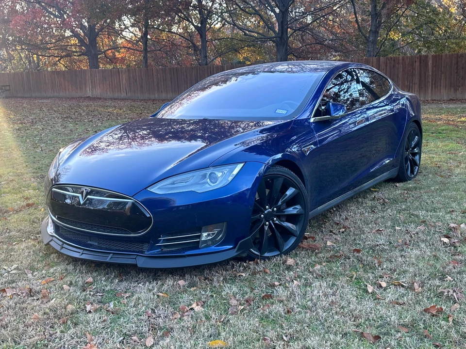 2016 Tesla Model S - Image 7 of 31