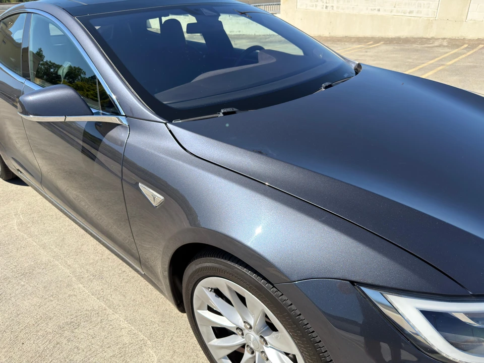 2016 Tesla Model S - Image 22 of 31