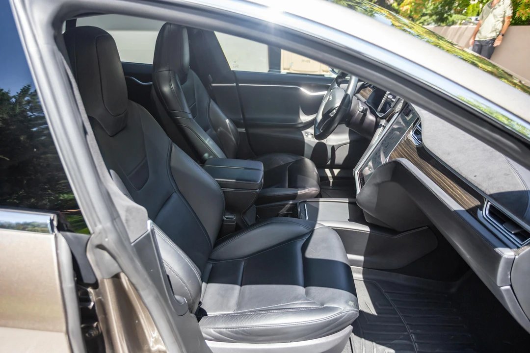 2016 Tesla Model S - Image 31 of 31