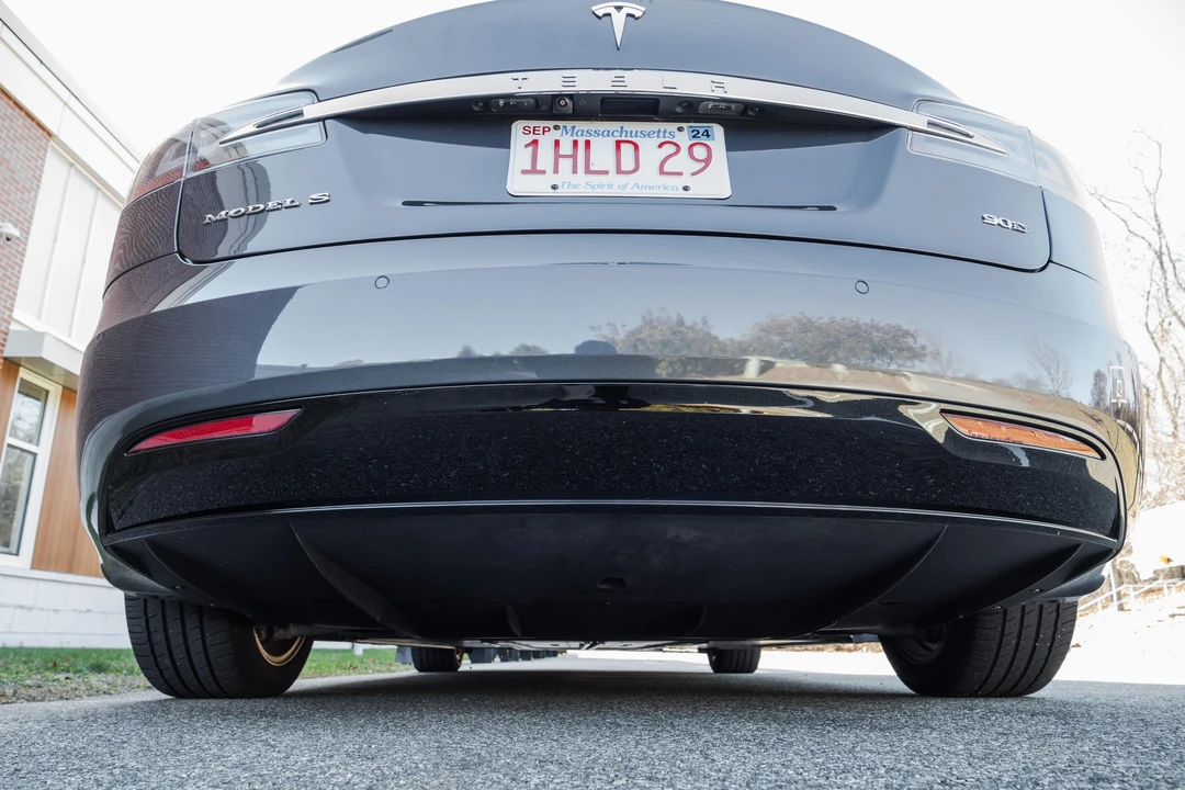 2016 Tesla Model S - Image 13 of 31
