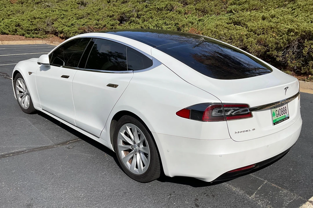 2016 Tesla Model S - Image 3 of 31