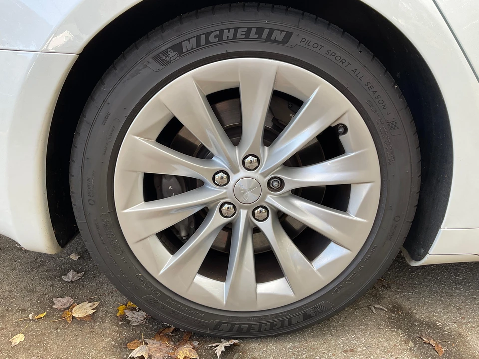2016 Tesla Model S - Image 31 of 31