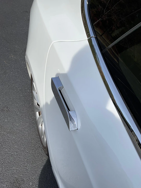 2016 Tesla Model S - Image 22 of 31