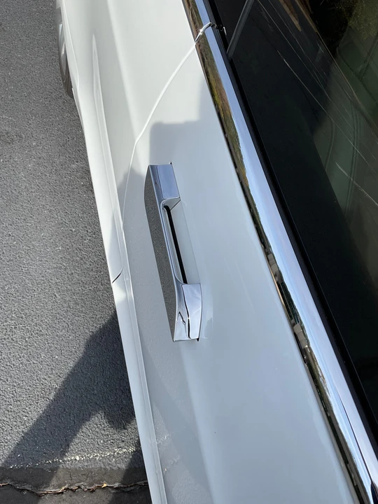 2016 Tesla Model S - Image 23 of 31