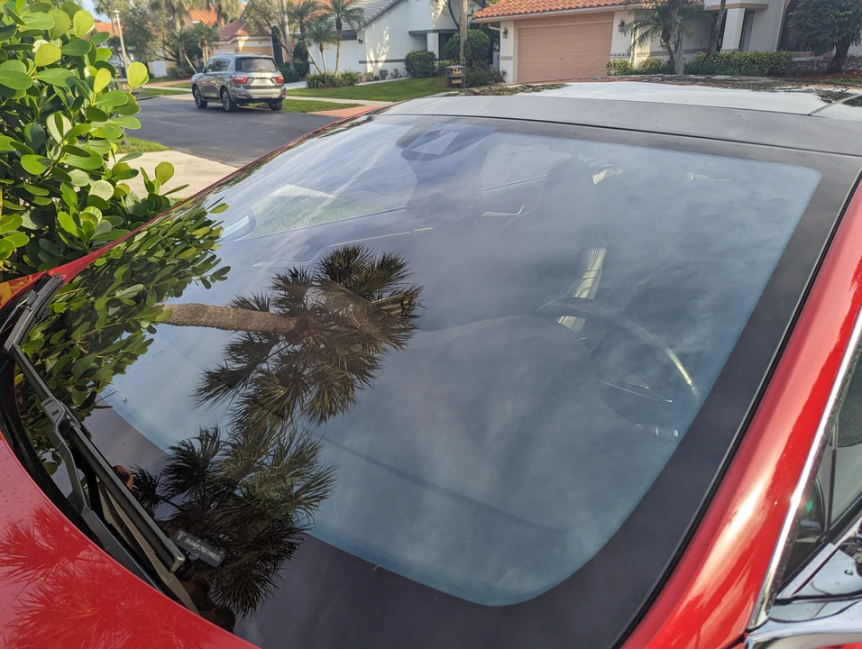 2016 Tesla Model S - Image 26 of 31
