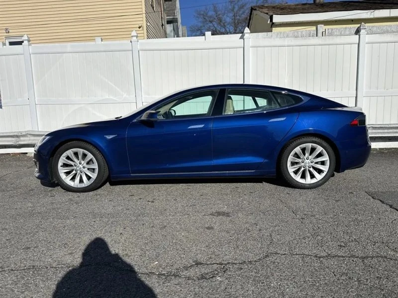 2016 Tesla Model S - Image 4 of 12