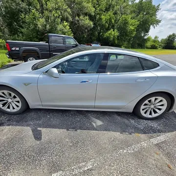2016 Tesla Model S 90D