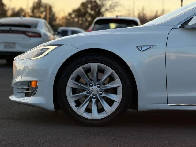2016 Tesla Model S - Image 6 of 12