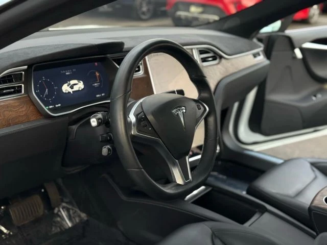 2016 Tesla Model S - Image 17 of 21