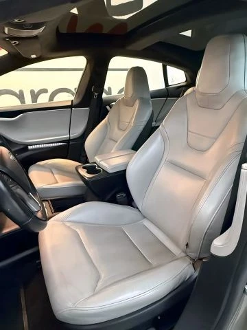2016 Tesla Model S - Image 19 of 21