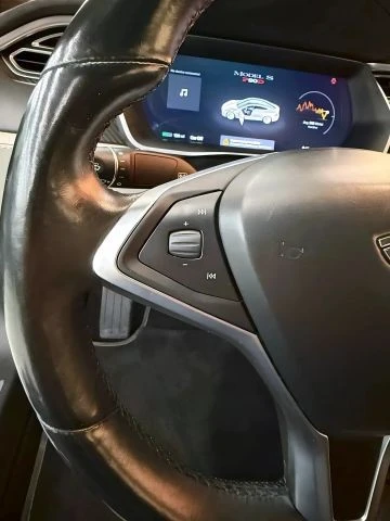 2016 Tesla Model S - Image 21 of 21