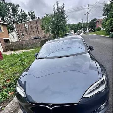 2016 Tesla Model S 90D