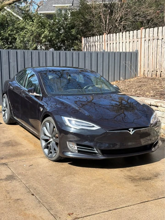 2016 Tesla Model S - Image 4 of 8