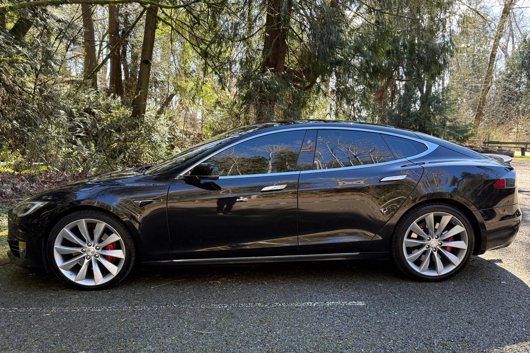 2016 Tesla Model S - Image 3 of 31