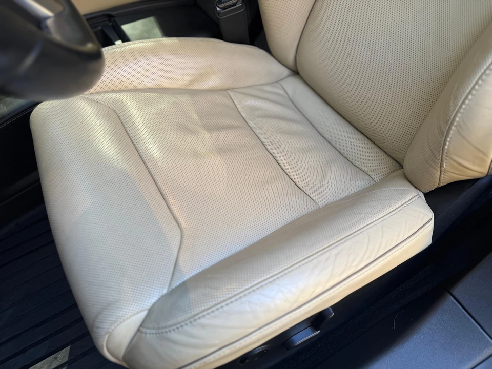 2016 Tesla Model S - Image 31 of 31
