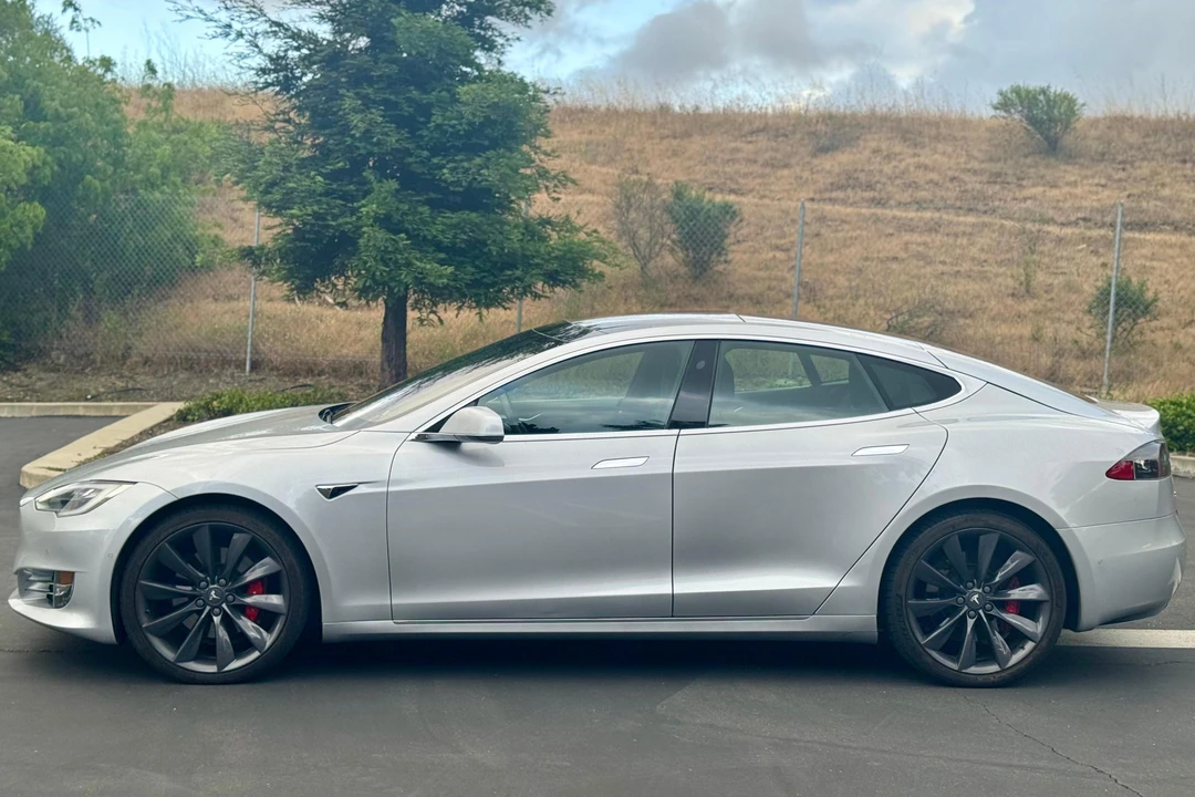 2016 Tesla Model S - Image 3 of 31