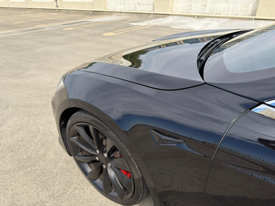 2016 Tesla Model S - Image 26 of 31