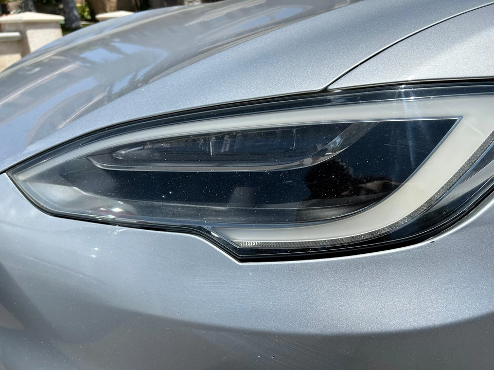 2016 Tesla Model S - Image 7 of 12