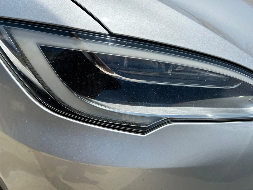 2016 Tesla Model S - Image 6 of 12