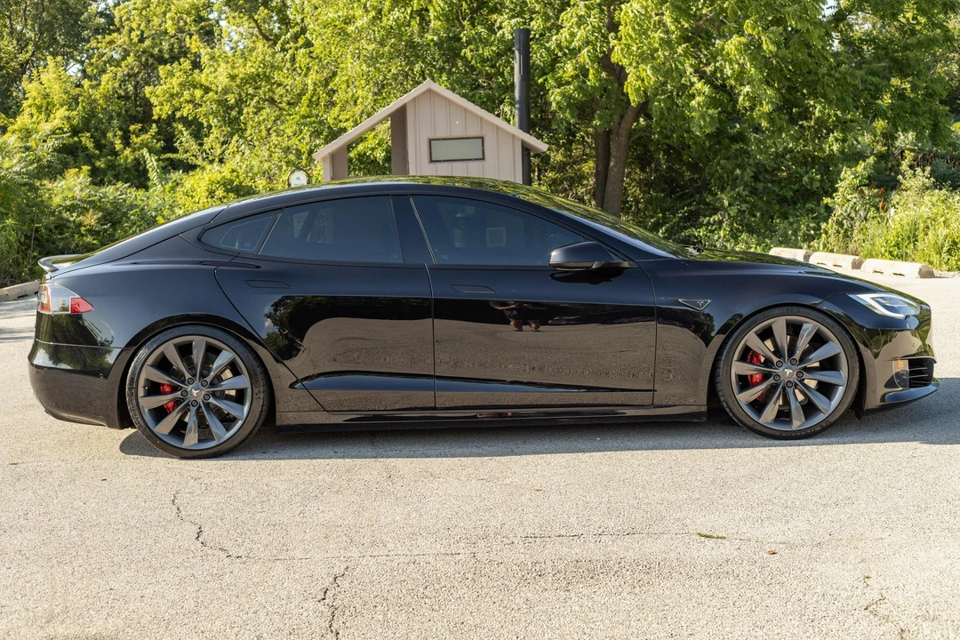 2016 Tesla Model S - Image 3 of 31