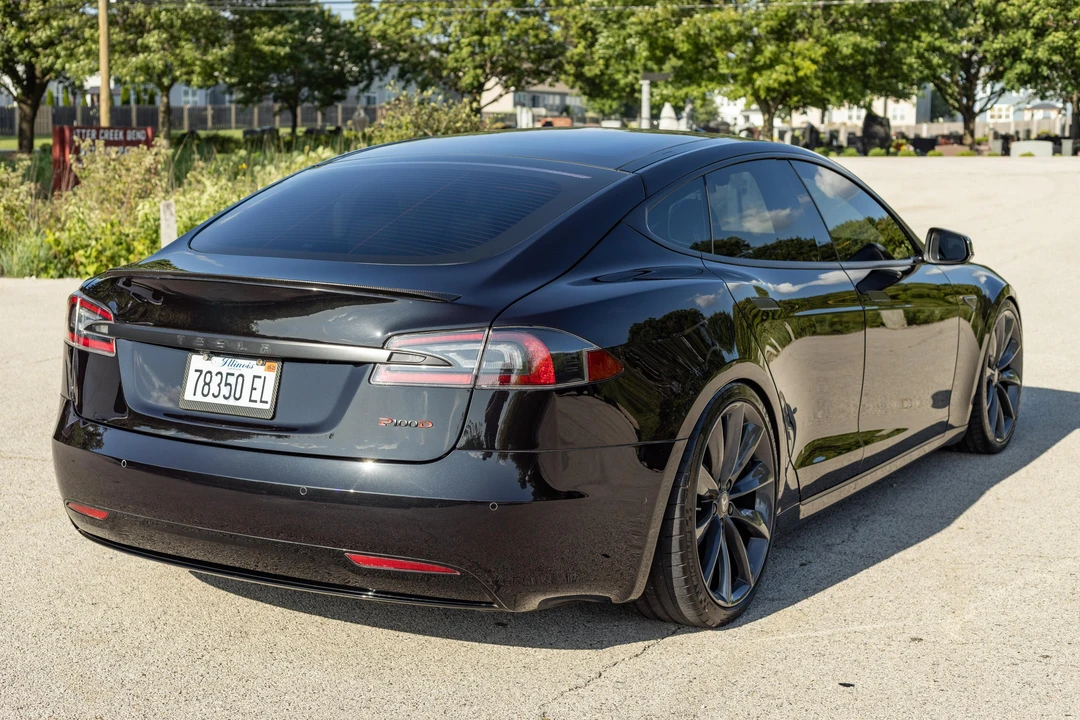 2016 Tesla Model S - Image 4 of 31