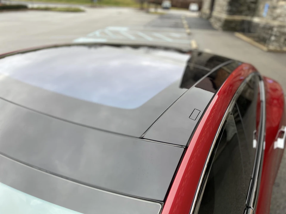 2016 Tesla Model S - Image 16 of 31