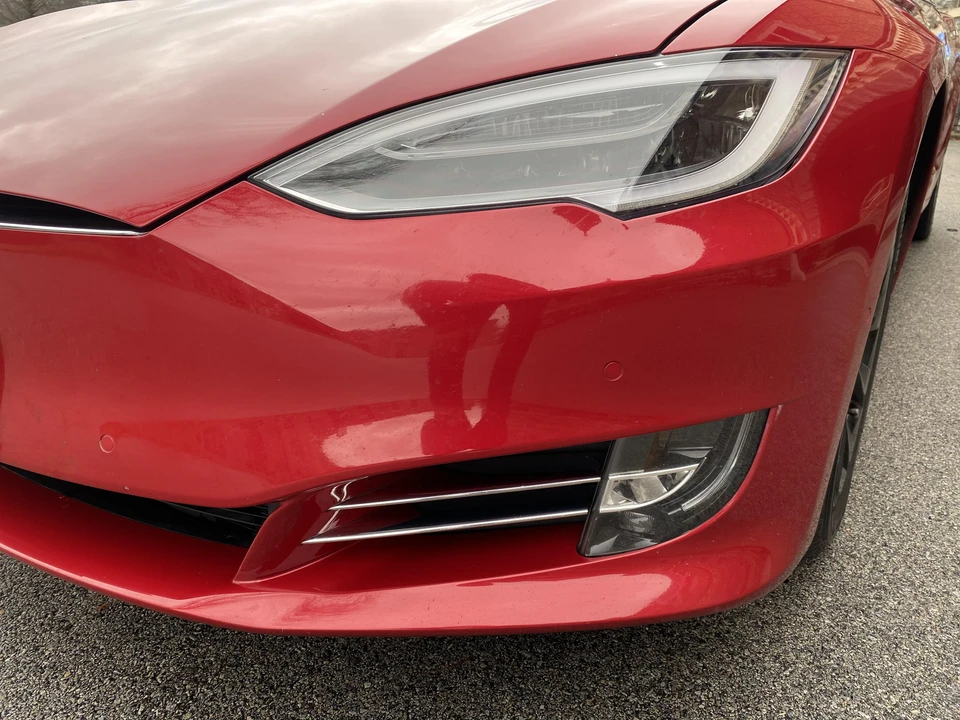 2016 Tesla Model S - Image 13 of 31