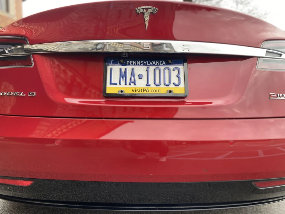 2016 Tesla Model S - Image 20 of 31