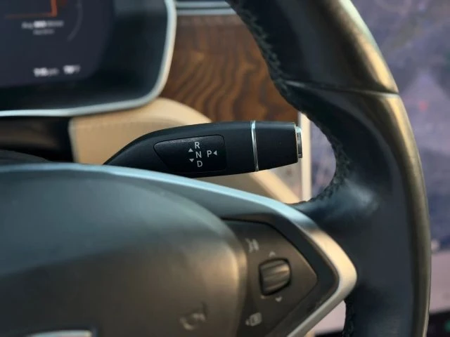 2016 Tesla Model S - Image 18 of 21
