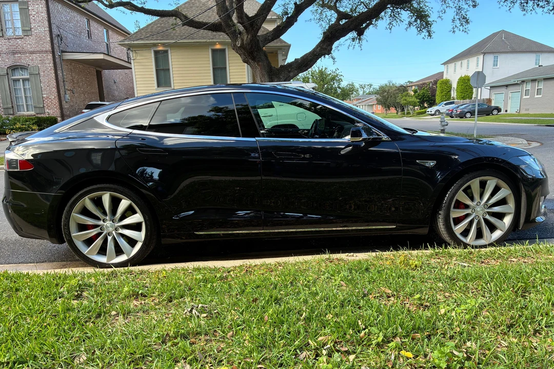 2016 Tesla Model S - Image 3 of 31