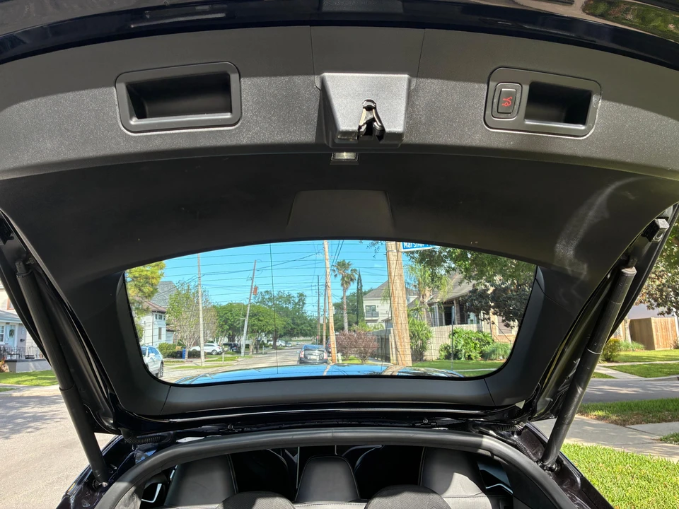 2016 Tesla Model S - Image 30 of 31