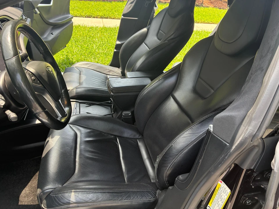 2016 Tesla Model S - Image 20 of 31